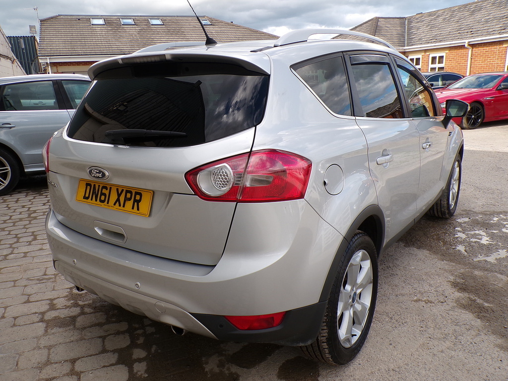 Ford Kuga 2L Titanium White #10