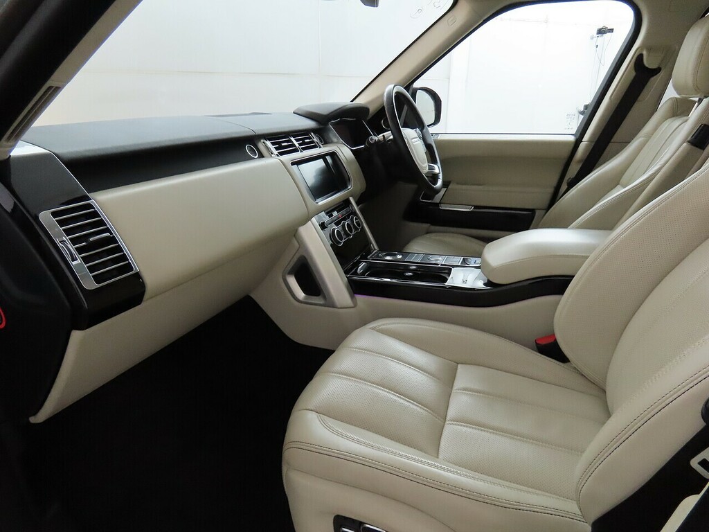 Land Rover Range Rover Petrol #8