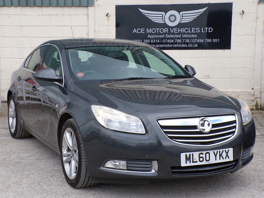 Vauxhall Insignia Cdti Sri Grey