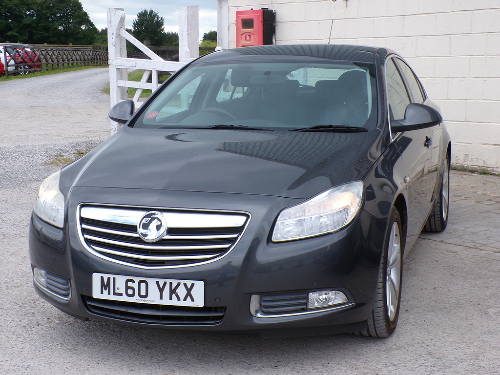 Vauxhall Insignia Cdti Sri Grey #3