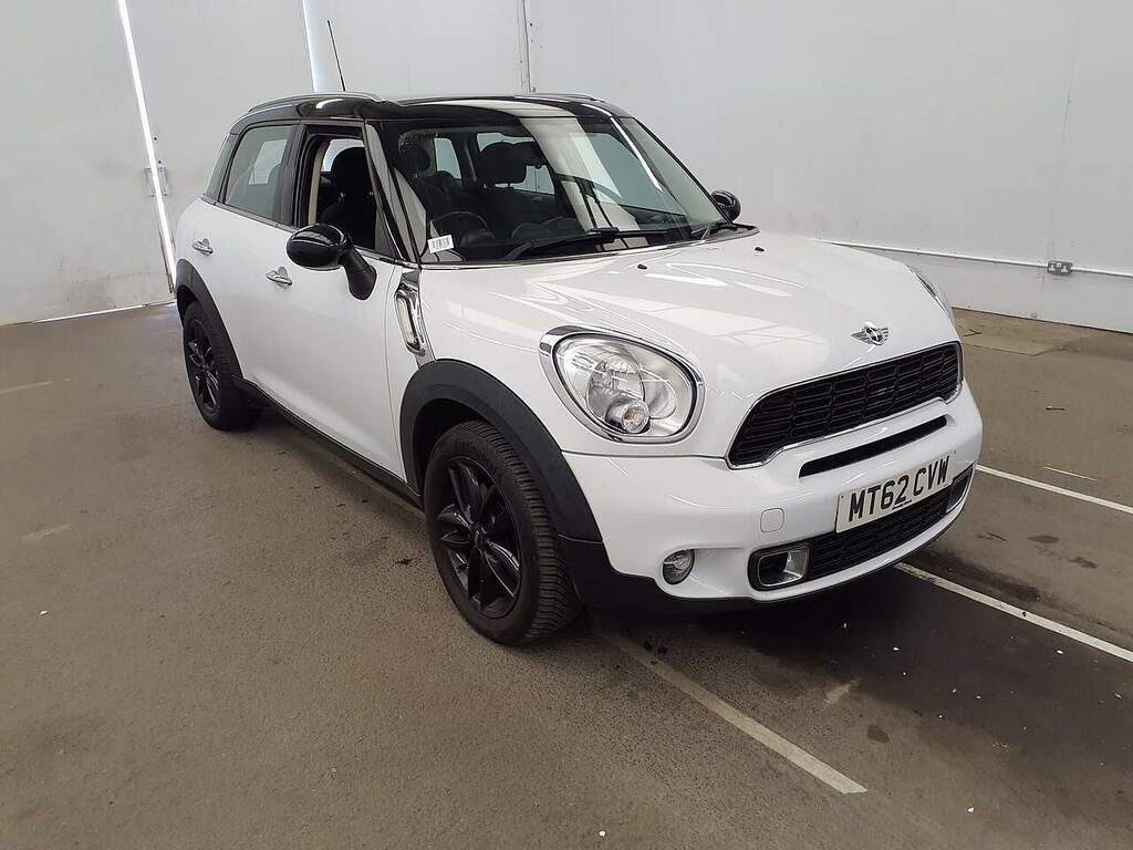 Mini Countryman Cooper Sd White