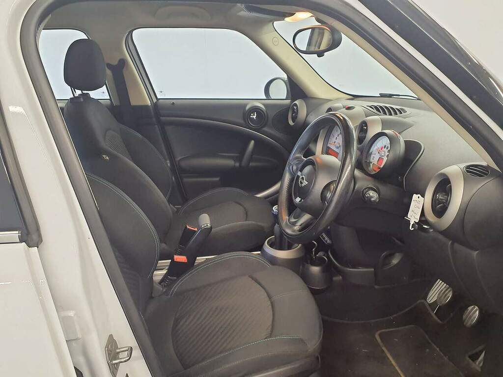 Mini Countryman Cooper U556434 White #8