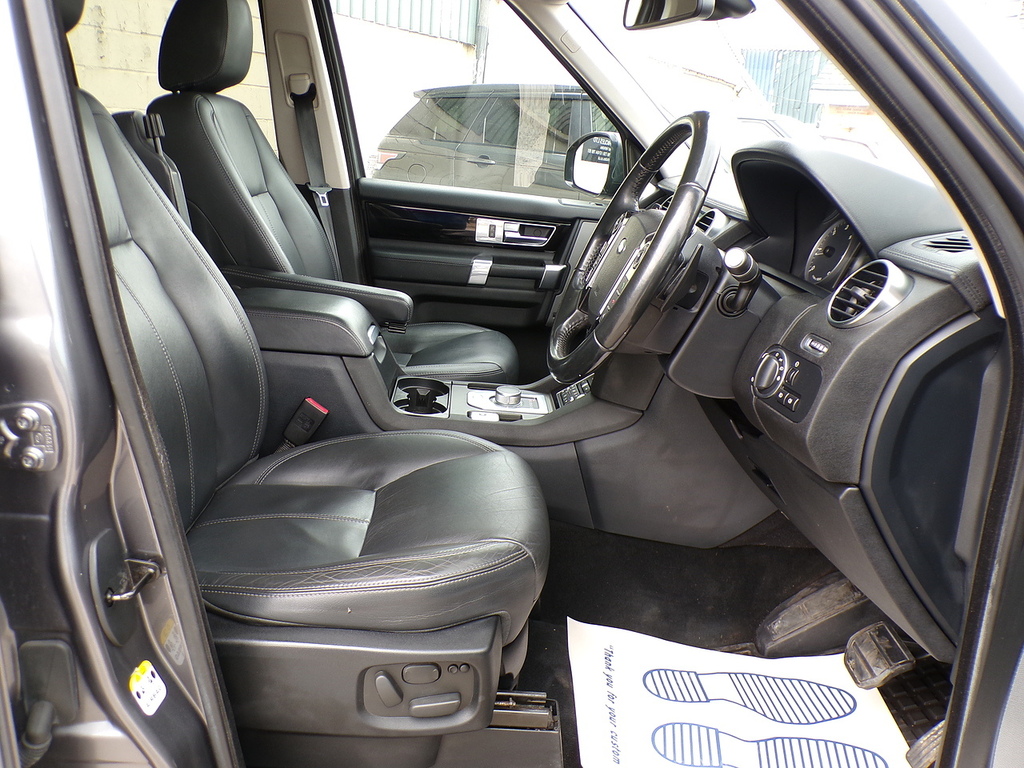 Land Rover Discovery 4 Sd V6 Landmark Suv Black #12