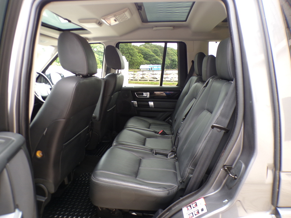 Land Rover Discovery 4 Sd V6 Landmark Suv Black #19