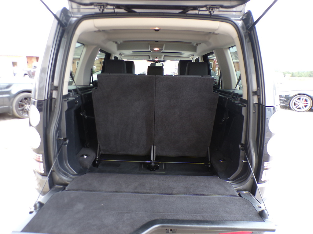 Land Rover Discovery 4 Sd V6 Landmark Suv Black #24