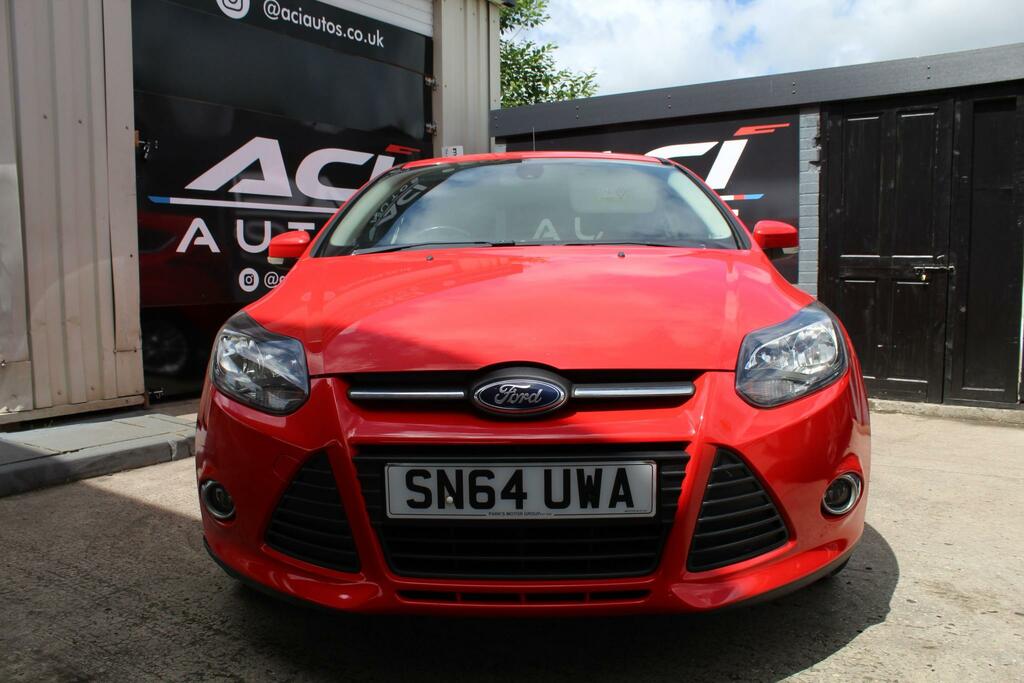 Ford Focus 1.6 Tdci Zetec Hatchback SN64UWA Red #3