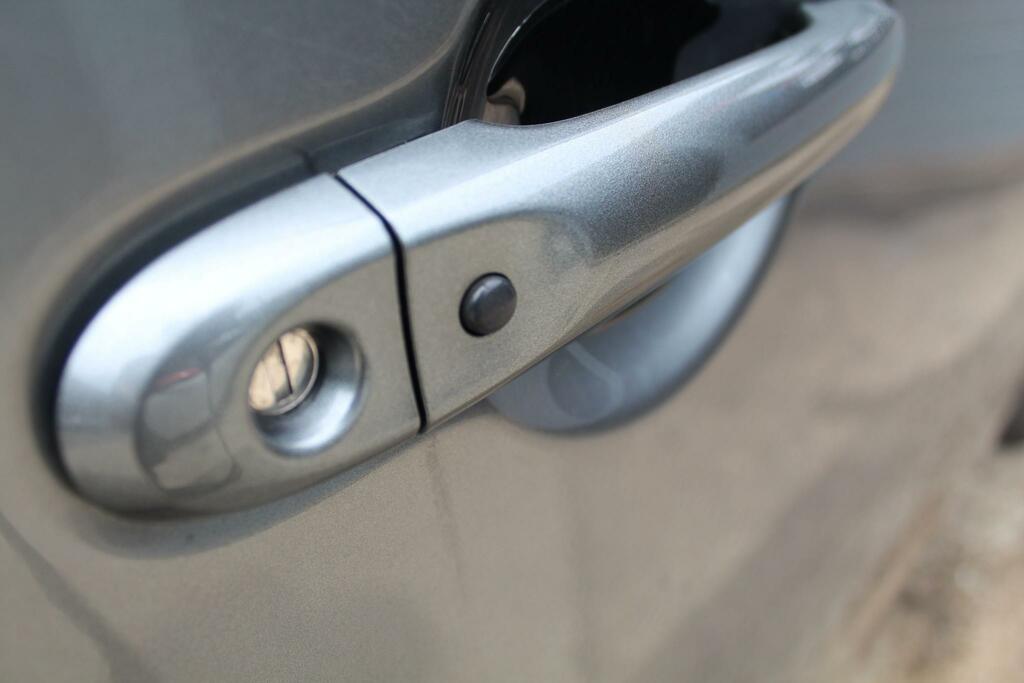 Nissan Cube Mpv Direct Import 200909 Grey #12