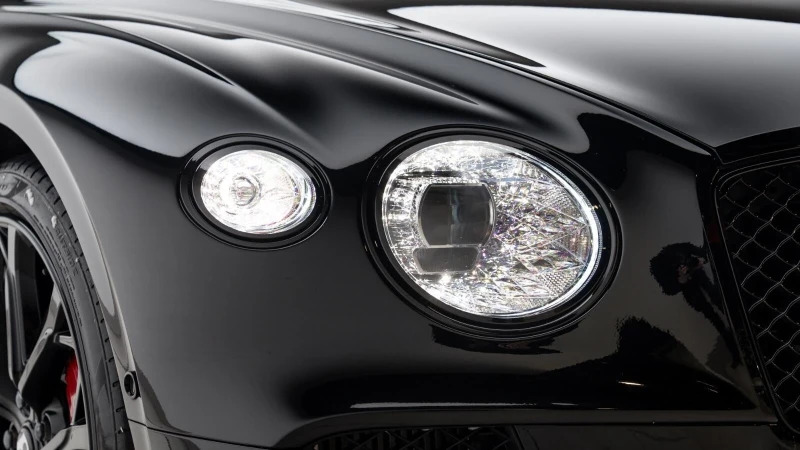 Bentley Continental Convertible #42