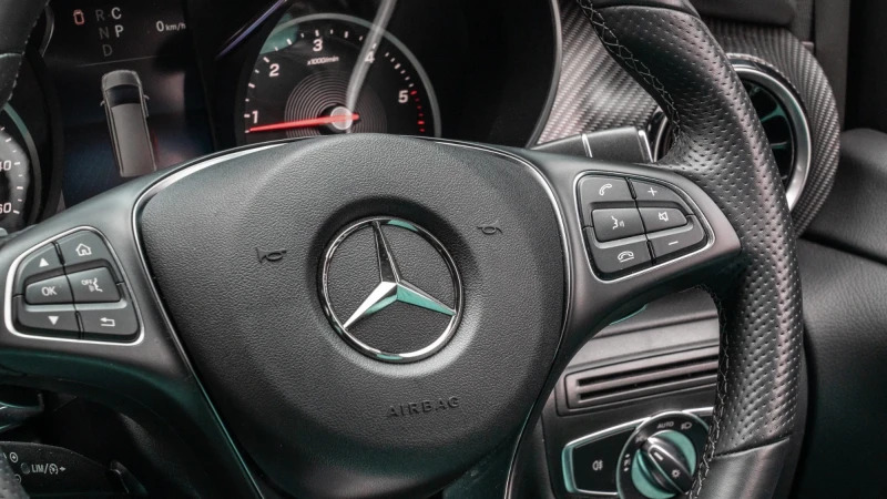 Mercedes-Benz V Class Diesel #23