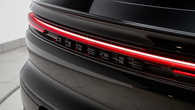 Porsche Cayenne Tiptronic S Black #45