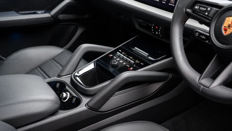 Porsche Cayenne Tiptronic S Black #27
