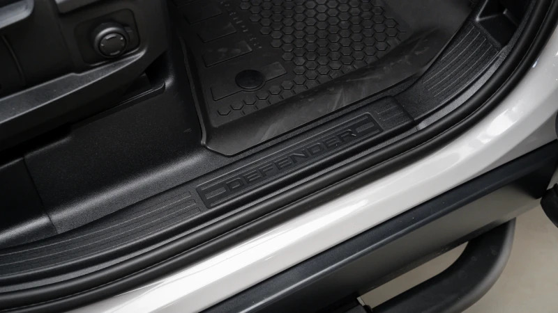 Land Rover Defender 110 D250 110 X-dynamic Se Black #12