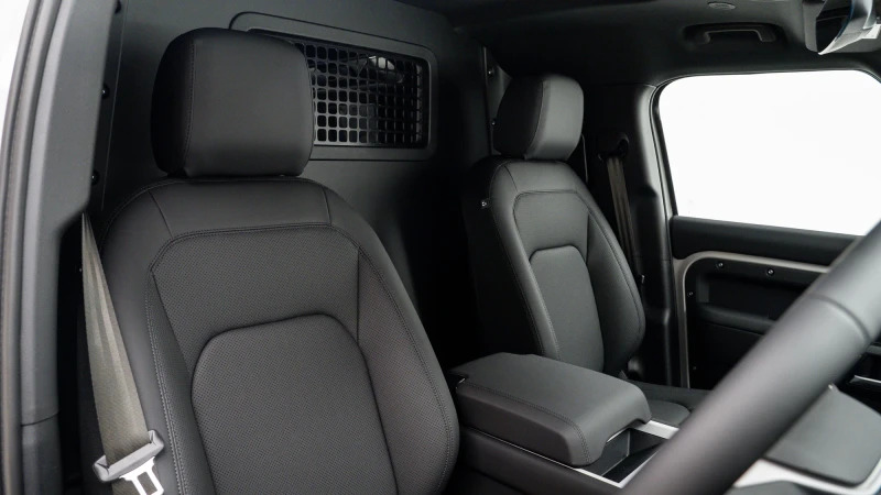 Land Rover Defender 110 D250 110 X-dynamic Se Black #7