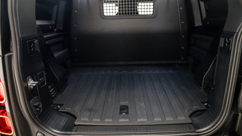 Land Rover Defender 90 D250 90 X-dynamic Se Black #6