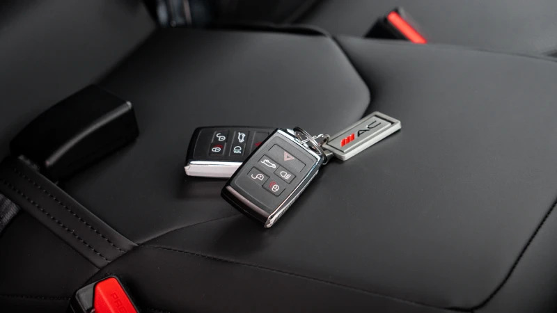 Land Rover Defender 90 D250 90 X-dynamic Se Black #38