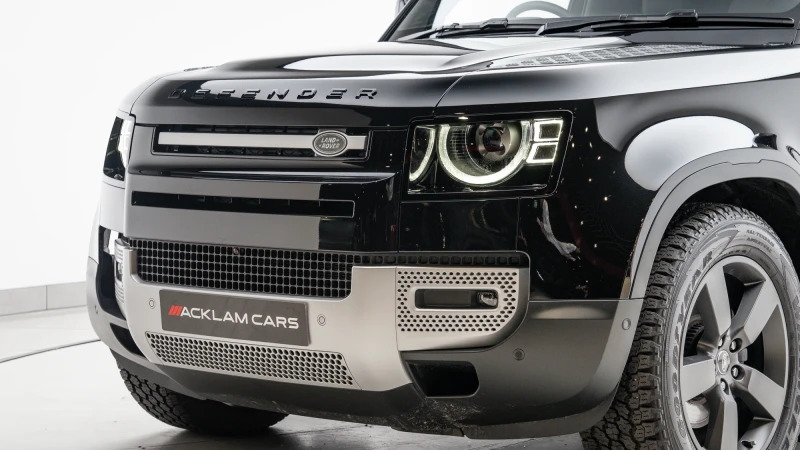 Land Rover Defender 90 D250 90 X-dynamic Se Black #28