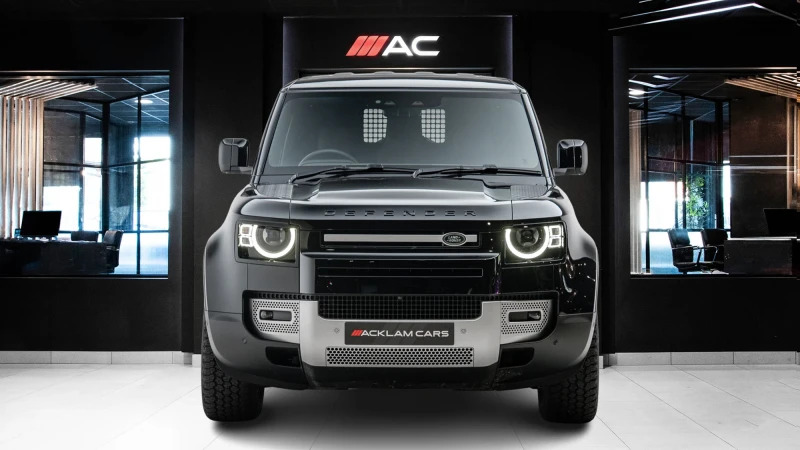 Land Rover Defender 90 D250 90 X-dynamic Se Black #2