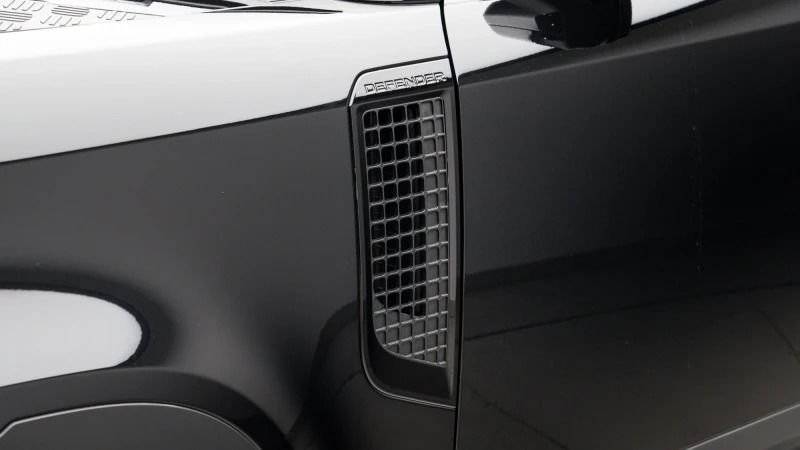 Land Rover Defender 90 D250 90 X-dynamic Se Black #30