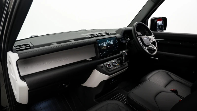 Land Rover Defender 90 D250 90 X-dynamic Se Black #22