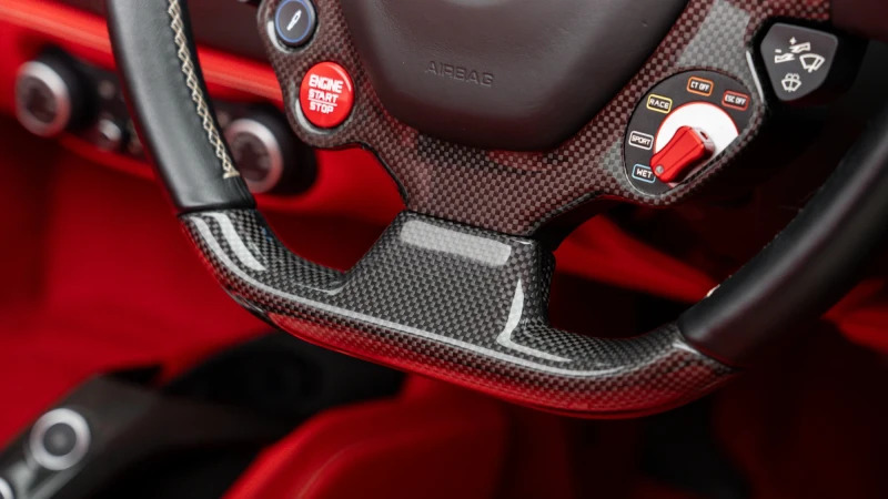 Ferrari 488 Spider F1 Dct Grey #18