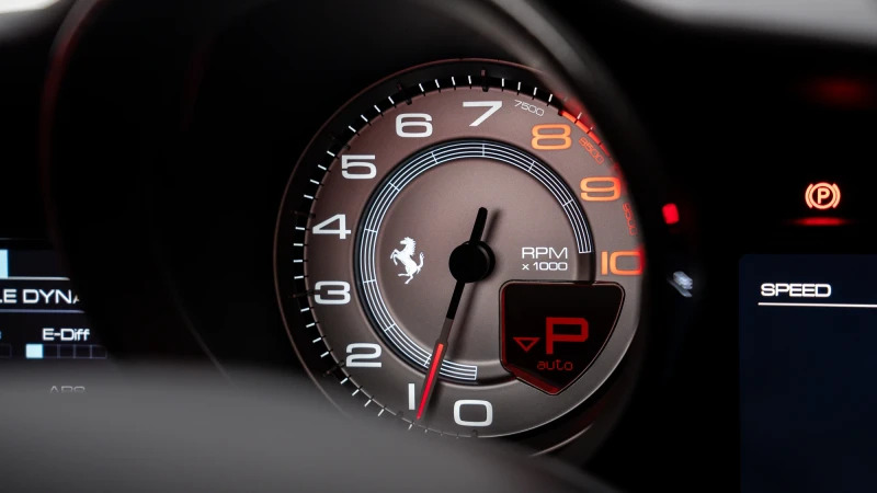 Ferrari 488 Spider F1 Dct Grey #24