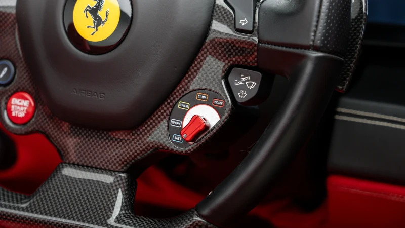 Ferrari 488 Spider F1 Dct Grey #16