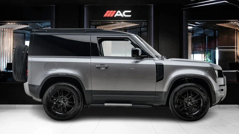Land Rover Defender 90 3.0 D250 X-dynamic Se  #3