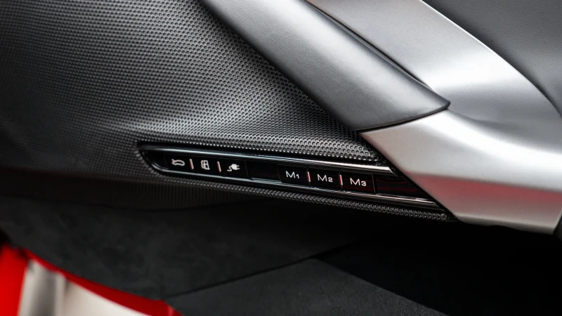 Ferrari Sf90 Stradale Stradale 2dr Auto  #13