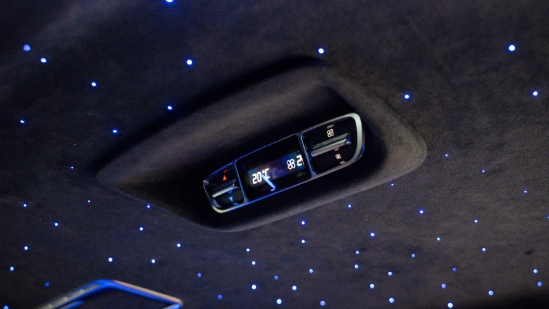 Mercedes-Benz V Class Premium Amg Line Silver #41