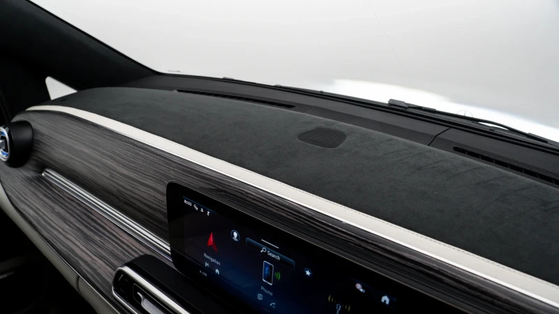 Mercedes-Benz V Class Premium Amg Line Silver #68