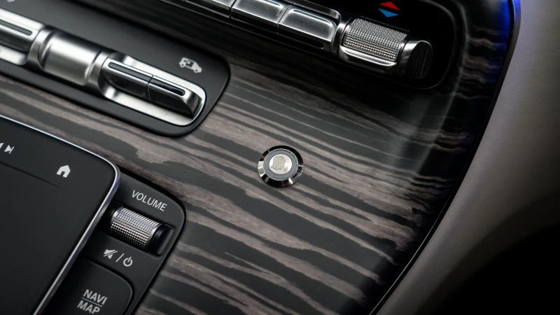 Mercedes-Benz V Class Premium Amg Line Silver #69