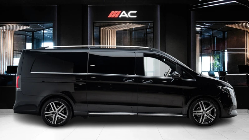 Mercedes-Benz V Class Premium Amg Line Silver #3