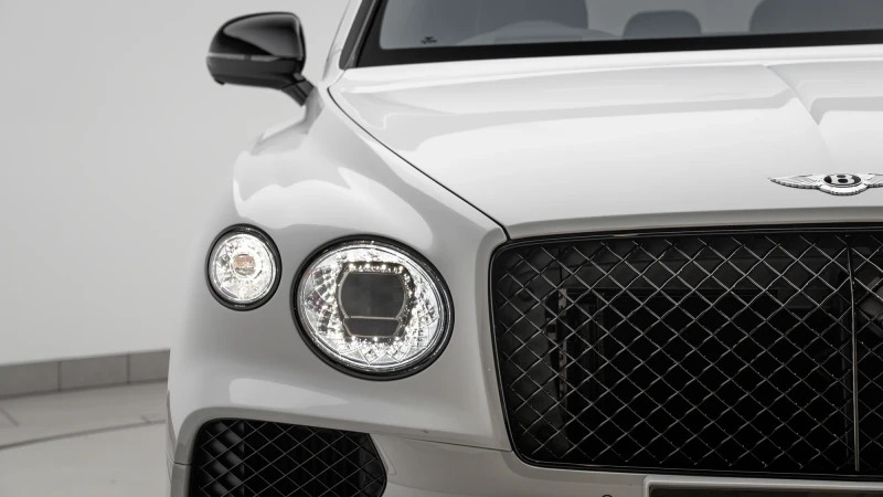 Bentley Bentayga 4.0 V8 Touring Spec Ewb Black #47
