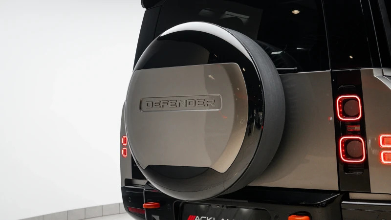 Land Rover Defender 90 Defender X-dynamic Se D Mhev Black #49