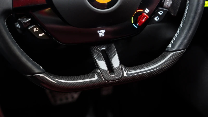 Ferrari Roma T V8 Red #24