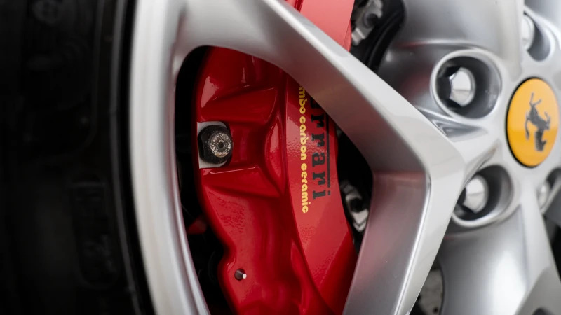 Ferrari Roma T V8 Red #19