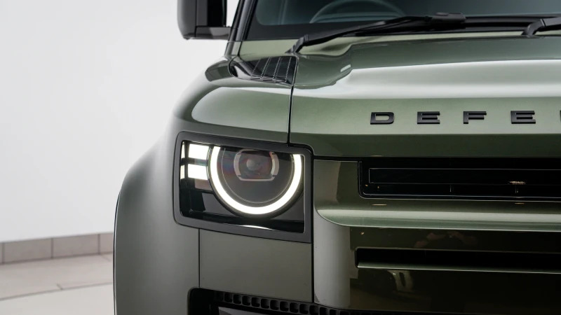 Land Rover Defender 90 3.0 D250 X-dynamic Hse 90 Grey #35