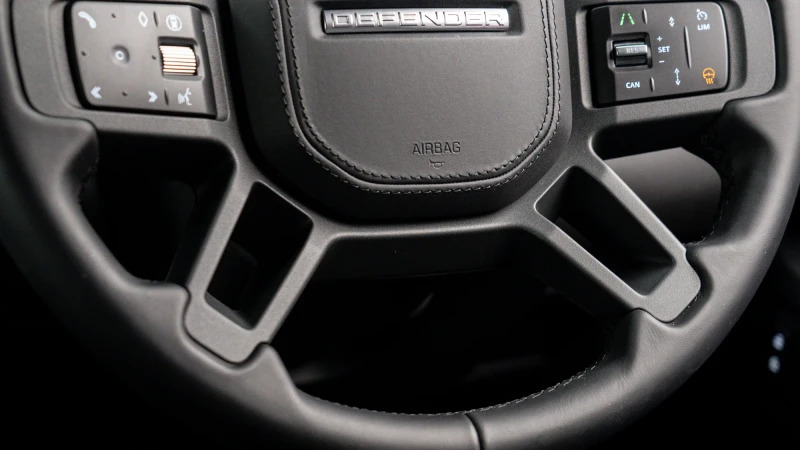 Land Rover Defender 90 3.0 D250 X-dynamic Hse 90 Grey #32