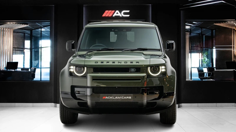 Land Rover Defender 90 3.0 D250 X-dynamic Hse 90 Grey #2