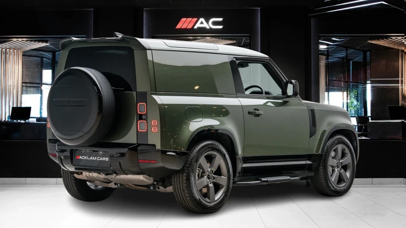 Land Rover Defender 90 3.0 D250 X-dynamic Hse 90 Grey #4
