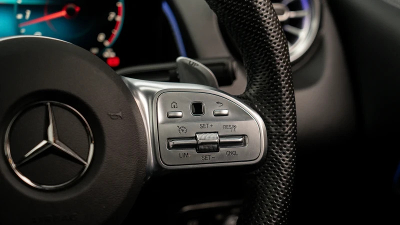 Mercedes-Benz GLB Class Glb 200 Amg Line Executive 7G-tronic Blue #13