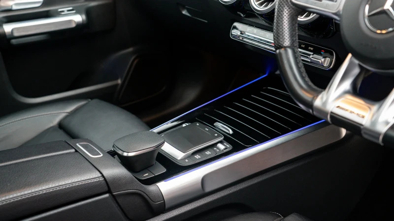 Mercedes-Benz GLB Class Glb 200 Amg Line Executive 7G-tronic Blue #26