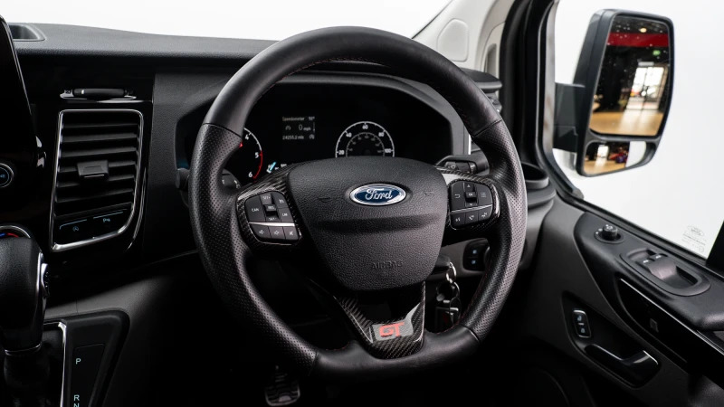 Ford Transit Custom 2.0 300 Limited Pv Ecoblue 129 Bhp Black #35