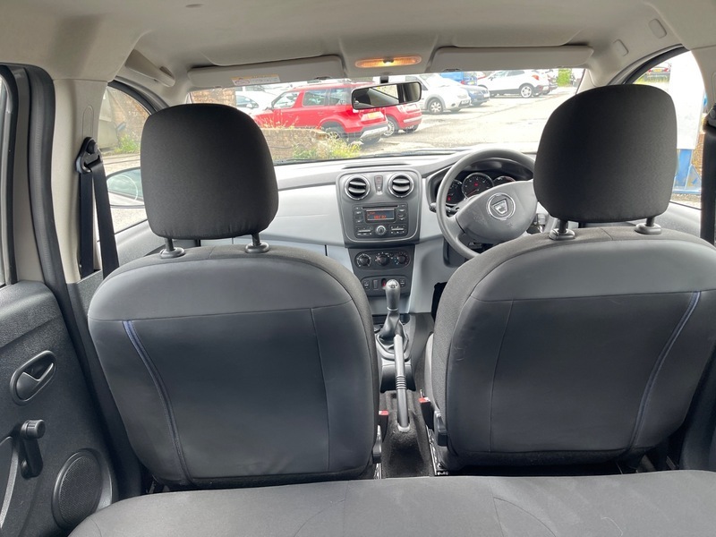 Dacia Sandero 1.5 Dci Laureate Euro Blue #13