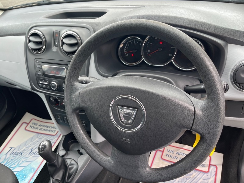 Dacia Sandero 1.5 Dci Laureate Euro Blue #16