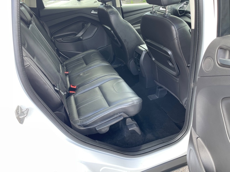 Ford Kuga 2.0 Tdci 163 Titanium X Black #16