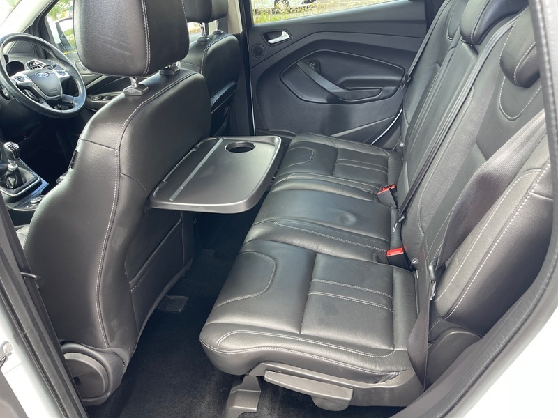 Ford Kuga 2.0 Tdci 163 Titanium X Black #13