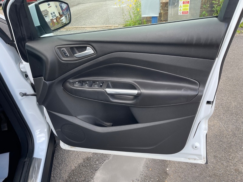 Ford Kuga 2.0 Tdci 163 Titanium X Black #17