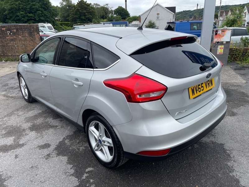 Ford Focus Zetec WV65VRW Silver #5