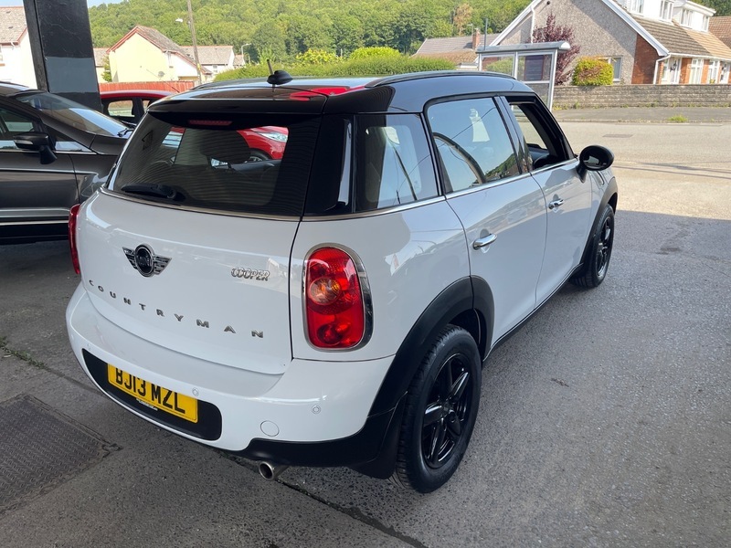 Mini Countryman Cooper White #6